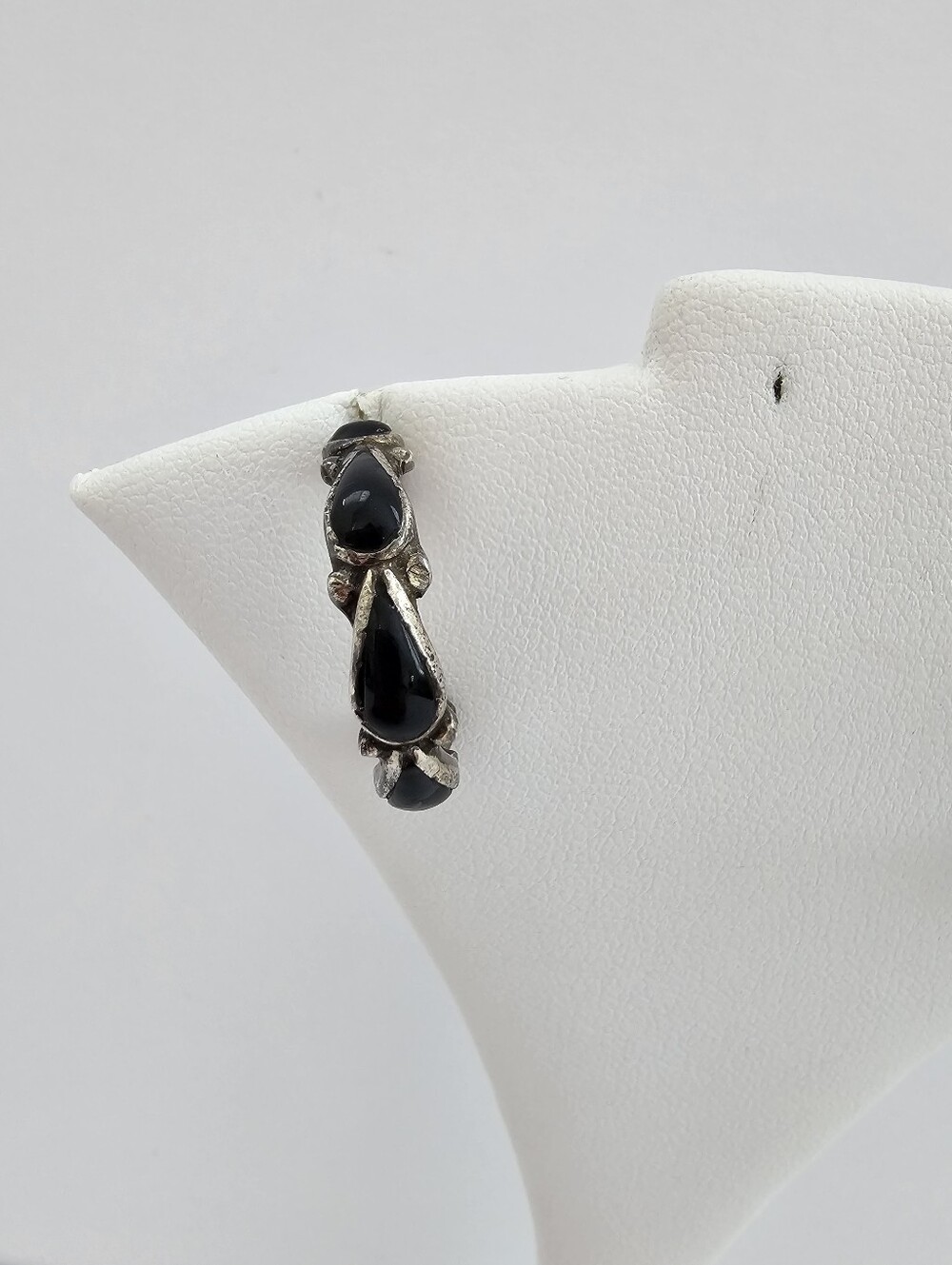 Vintage Sterling Silver Black Onyx Teardrop Semi Hoop Earrings Southwestern - Picture 3 of 5